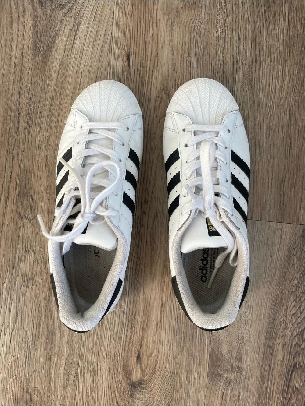Women Size 7 adidas Superstar Shell Toe White Black Shoes